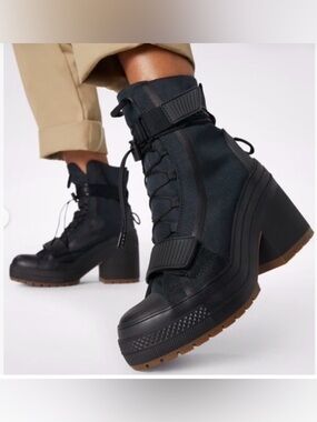 Converse Black Platform Lace-Up  Heeled Boots🔥